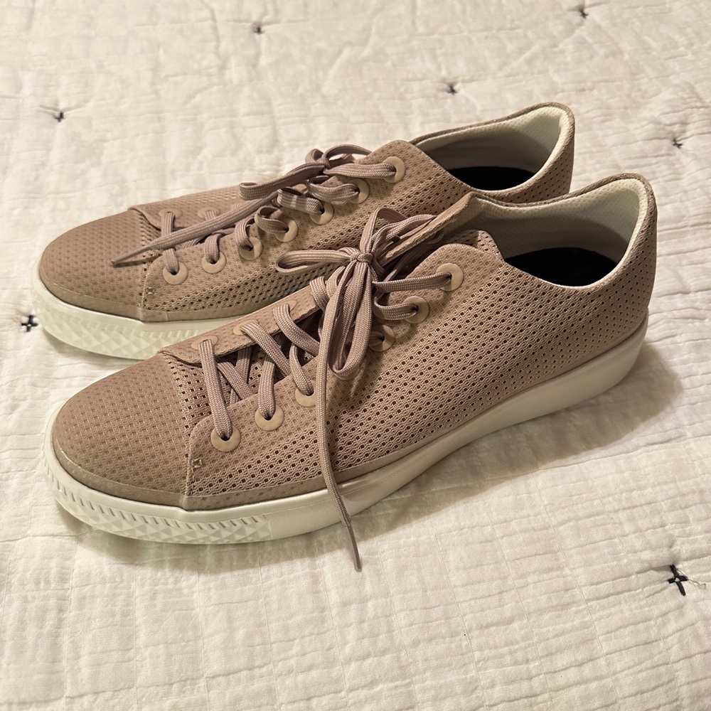 New Mens Converse